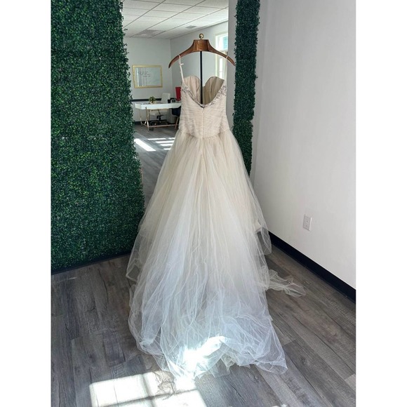 Alvina Valenta Wedding Gown Store Sample Size 12 Orig.$2800 - Picture 5 of 10